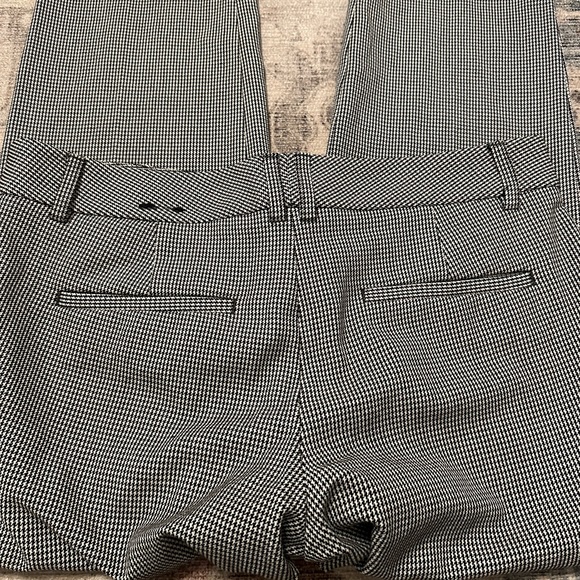 Express pants - Picture 3 of 3